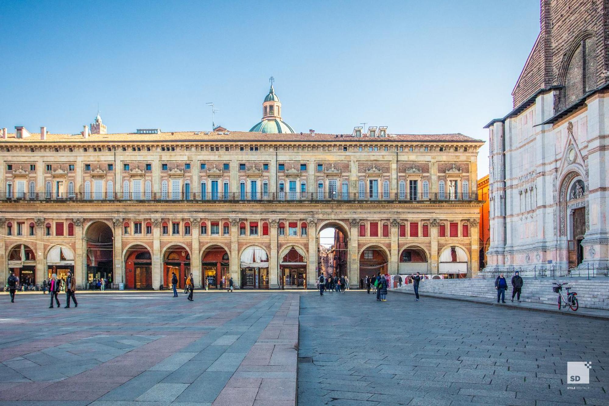 Urbanicooh Asinelli - Balcony On Piazza Maggiore Bologna Luaran gambar